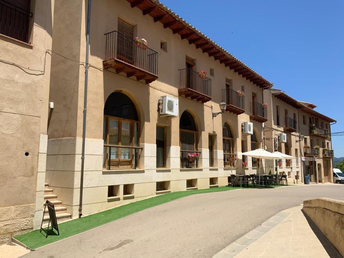 Hostal Tastavins Penarroya De Tastavins Exterior photo